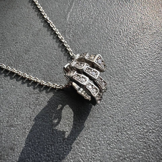 Stainless steel necklace-diamondlite-for woman