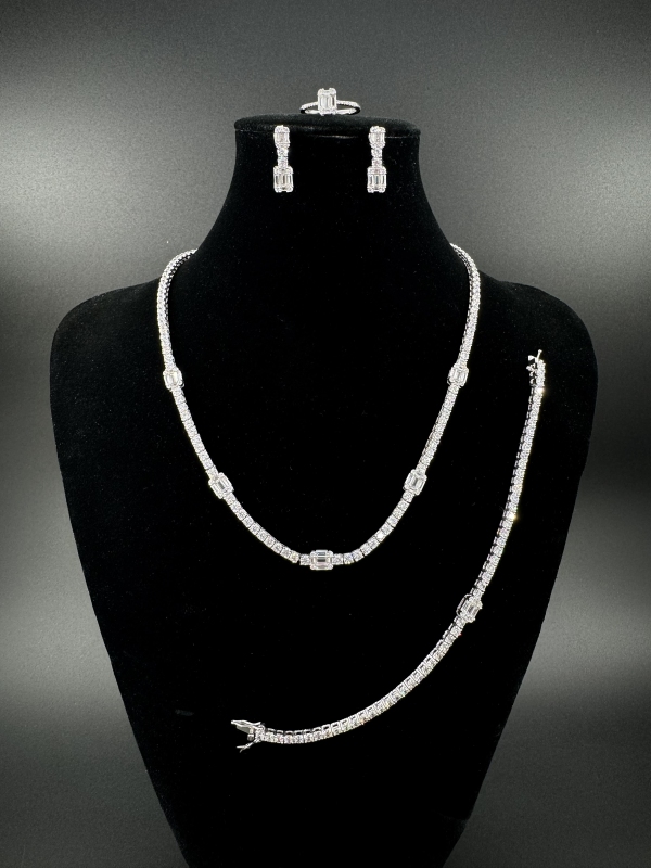 Silver bridal set-diamondlite-for woman
