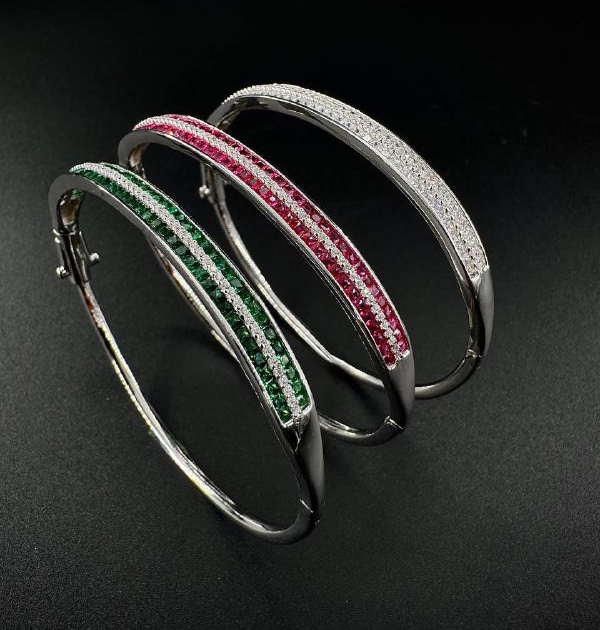 Silver bangle-diamondlite-for woman