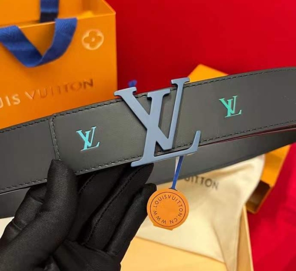 Louis Vuitton belt-for men-REPLICA - Image 3