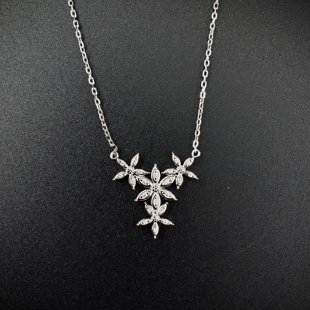 Silver necklace-diamondlite-for woman