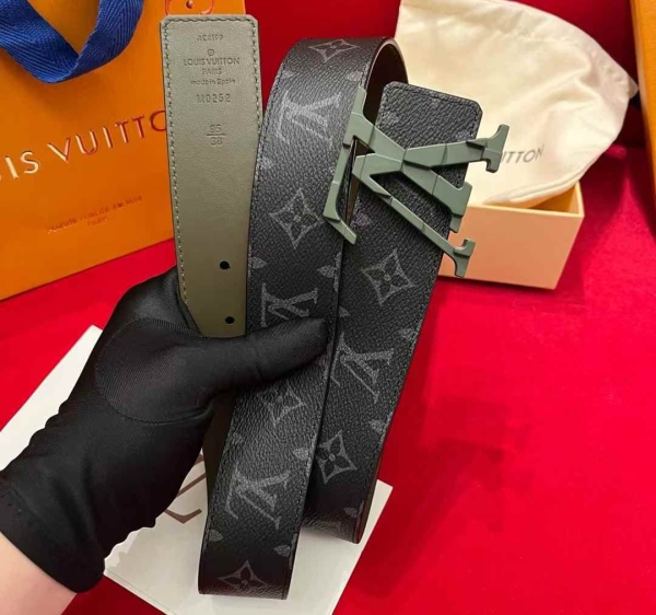 Louis Vuitton belt-for men-REPLICA - Image 2
