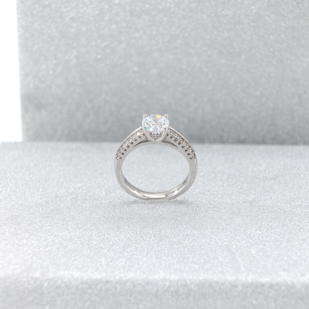 Silver ring-diamondlite-for woman