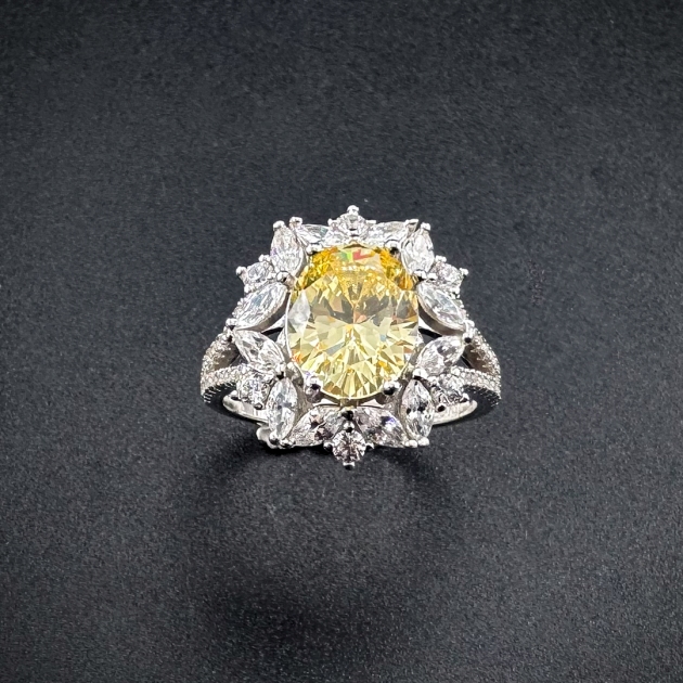 Silver ring-diamondlite-for woman