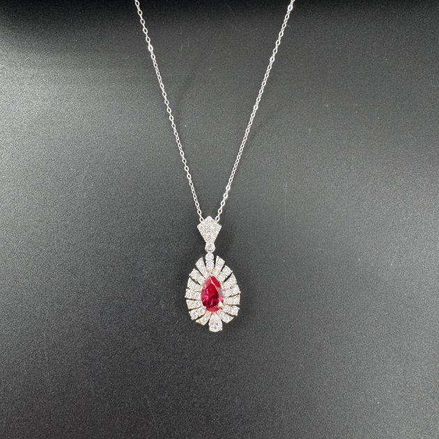 Silver pendant-diamondlite-for woman