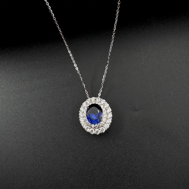 Silver pendant-diamondlite-for woman