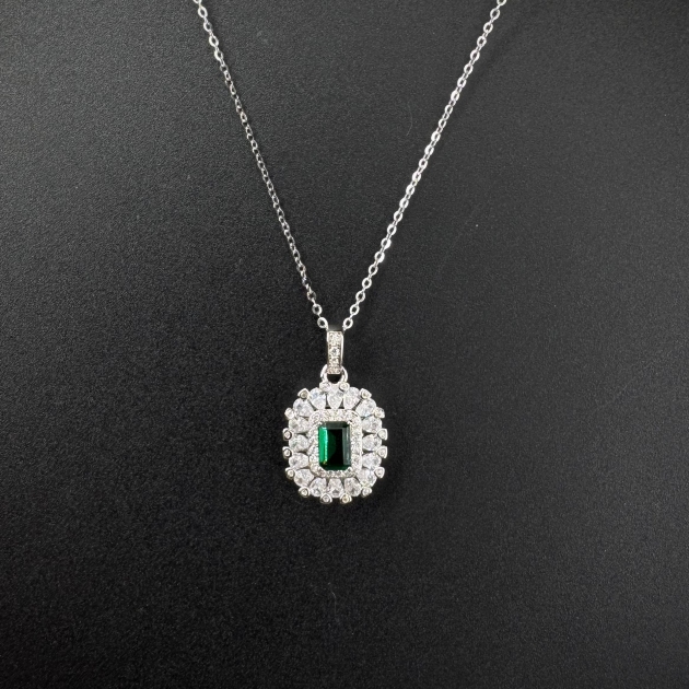 Silver pendant-diamondlite-for woman