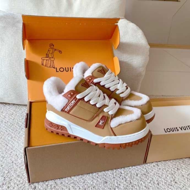 Louis Vuitton sneakers-for woman-REPLICA
