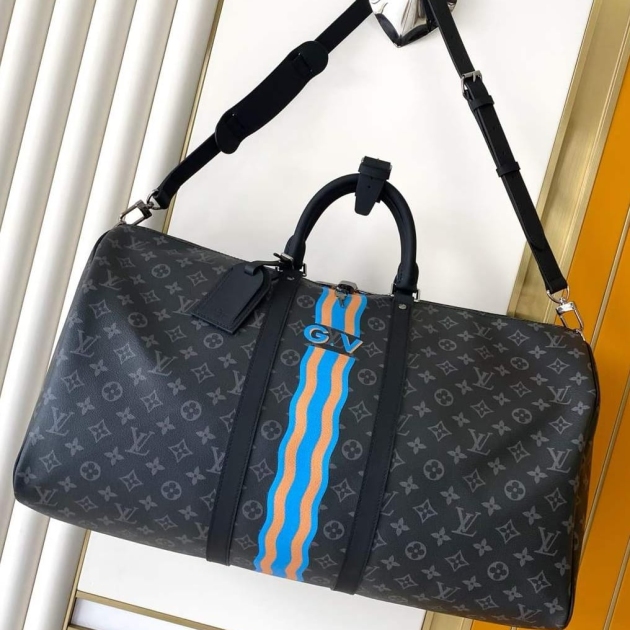 Louis Vuitton bag-for men-REPLICA
