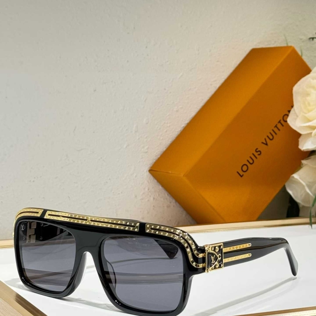 Louis Vuitton sunglasses-for men and woman-REPLICA