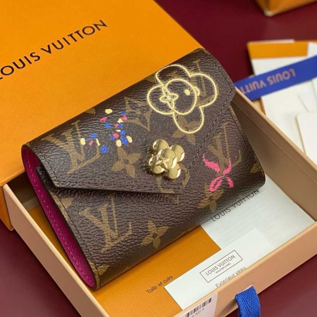Louis Vuitton wallet-for woman-REPLICA