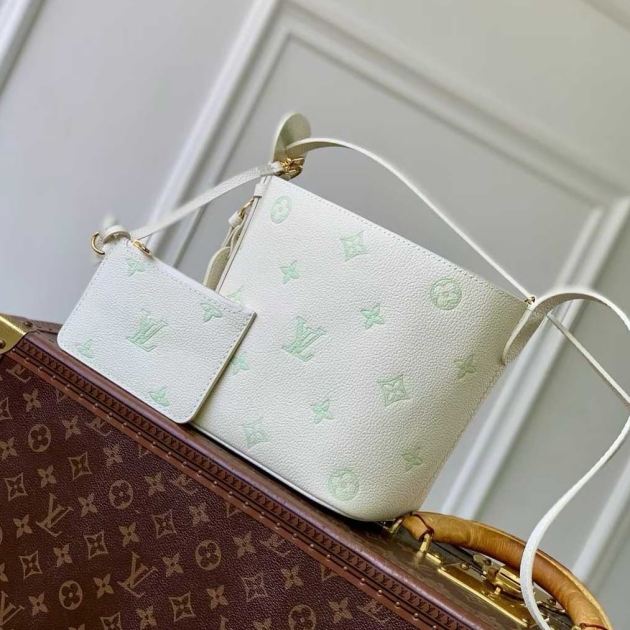 Louis Vuitton bag-for woman-REPLICA