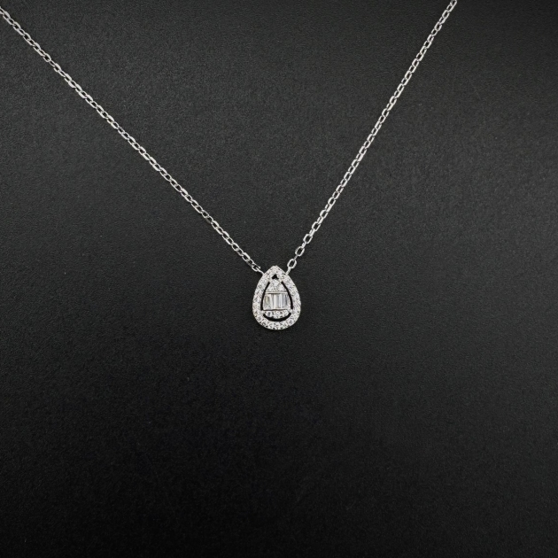 Silver pendant-diamondlite-for woman