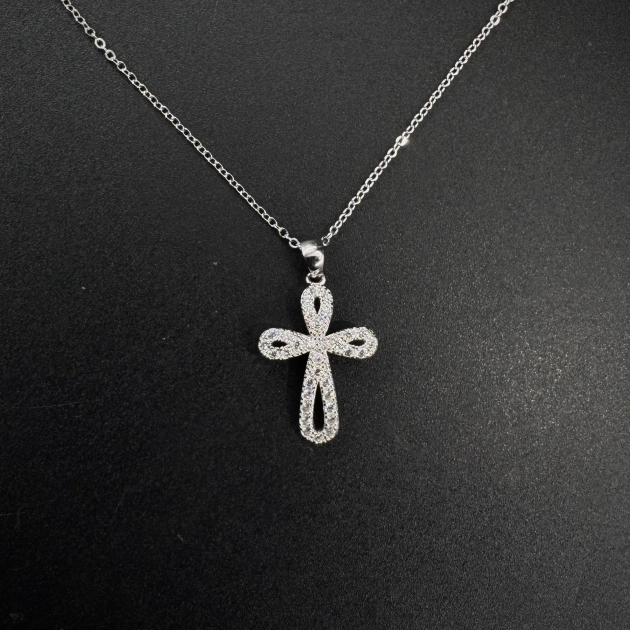 Silver pendant-diamondlite-for woman