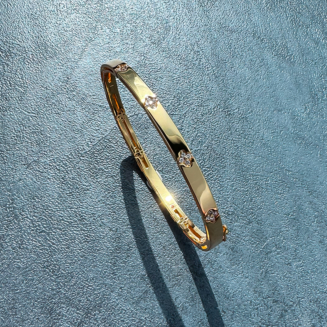 Women’s Copper Diamondlite Clover Bangle