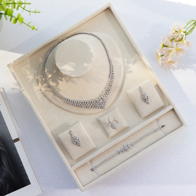 women’s copper Diamondlite Set