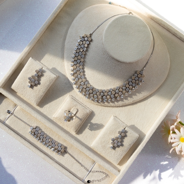 women’s copper Diamondlite Set