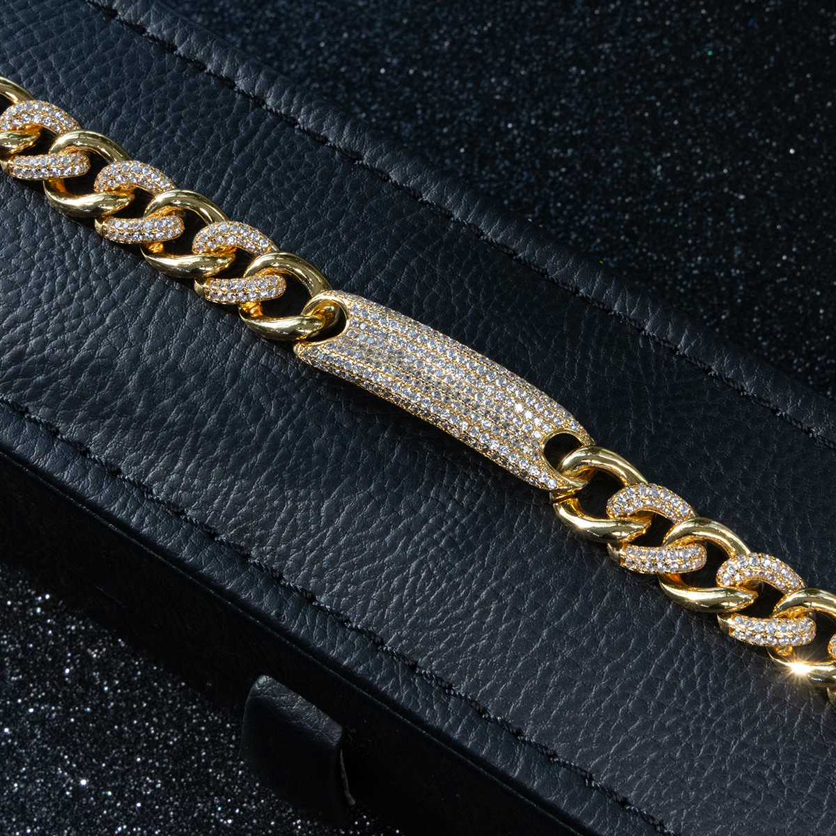 Women’s Copper ID Chain Bracelet Diamondlite - Image 2