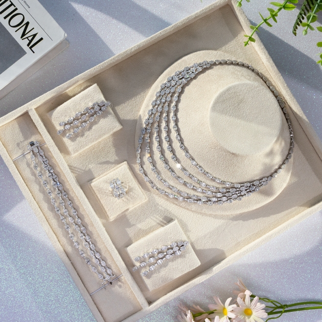 women’s copper Diamondlite Set