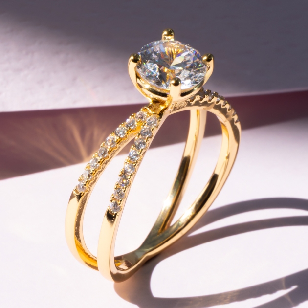 Copper Ring Diamondlite stone for womens