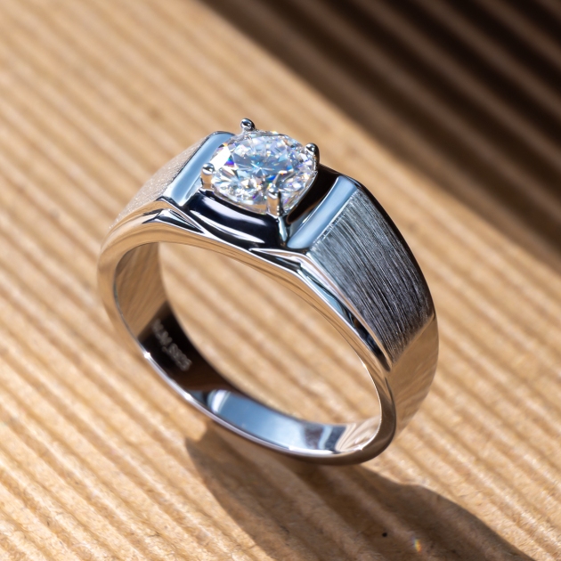 Men's Silver Ring Lab Moissanite