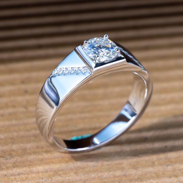 Men's Silver Ring Lab Moissanite