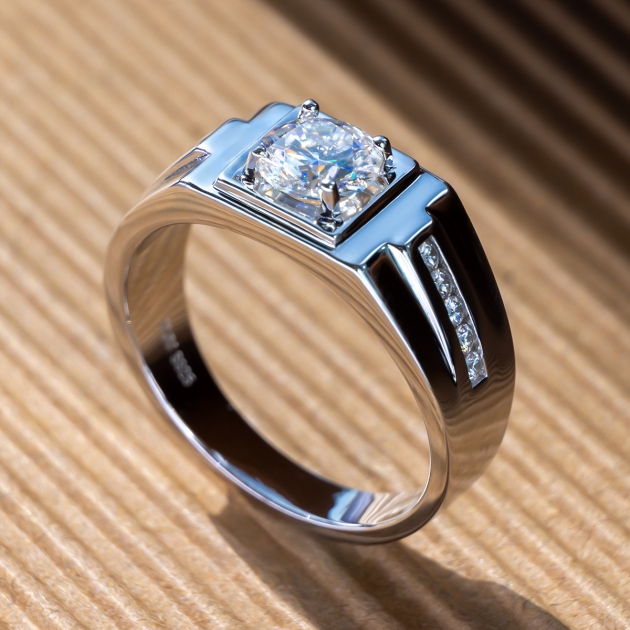Men's Silver Ring Lab Moissanite